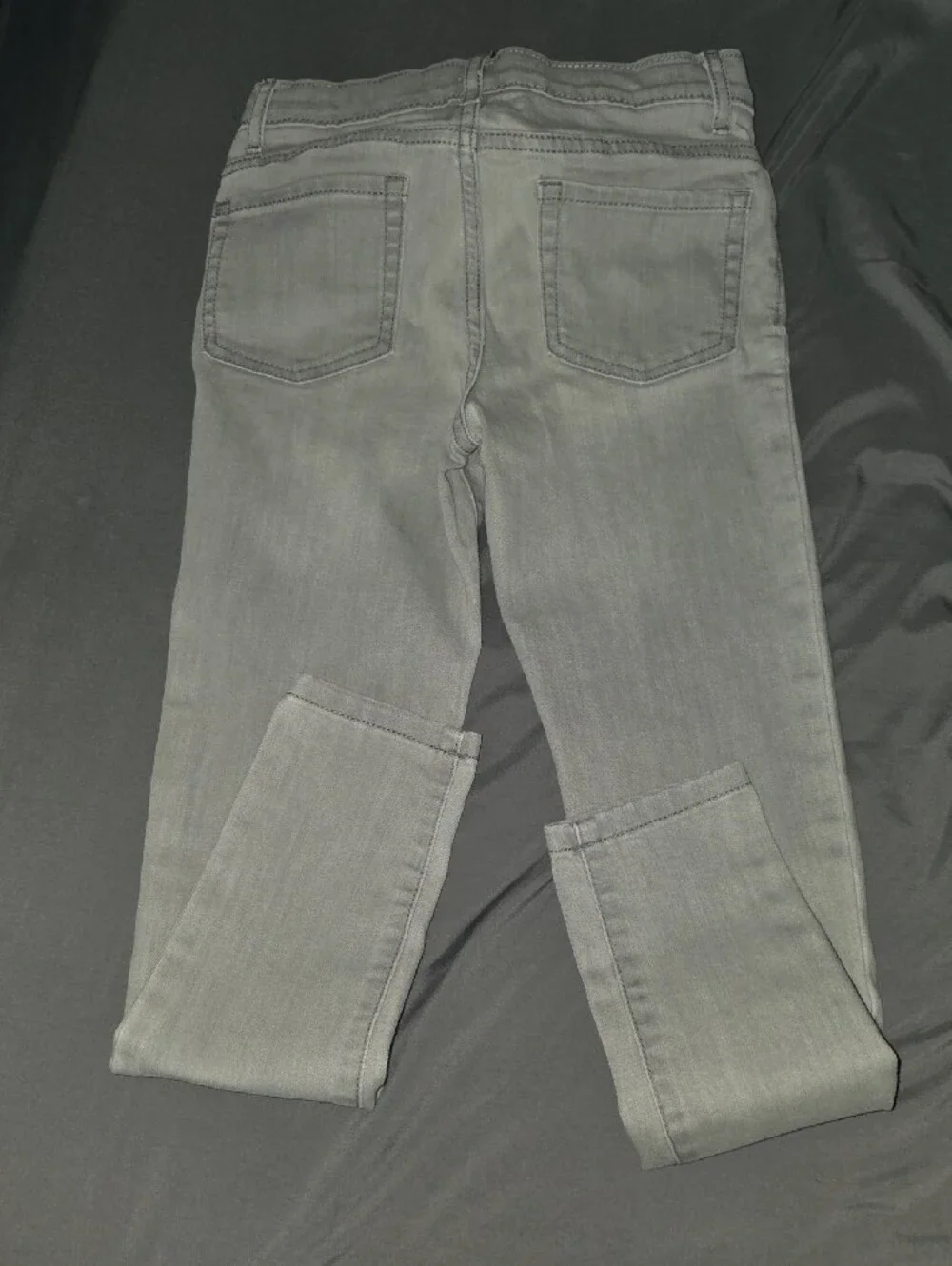 Super Skinny Jeans in Light Gray